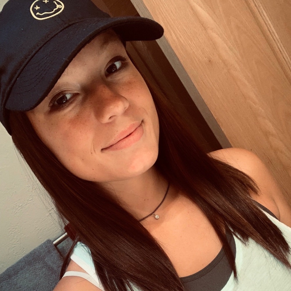 Meet your Posher, Natalie